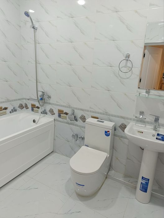 Ул. Мехнат. Битонка 3/1/9 Евро Люкс 90 кв.м.с обстановками