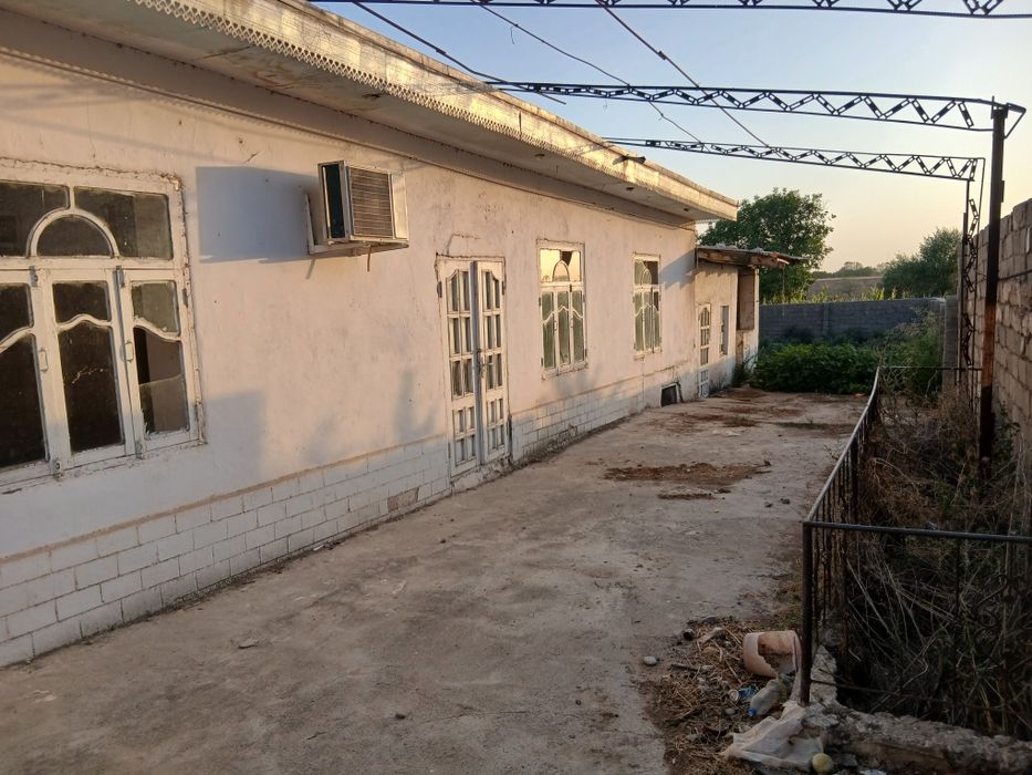 Hovli ijaraga beriladi