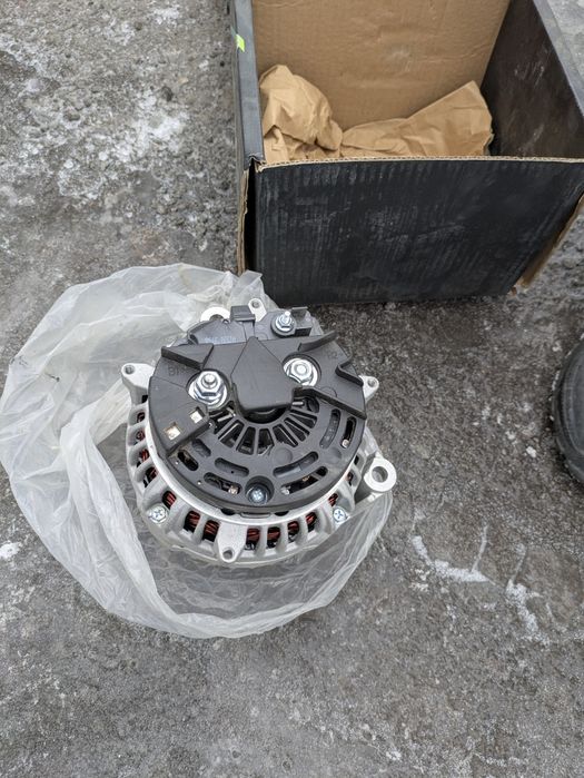 Продам Генератор