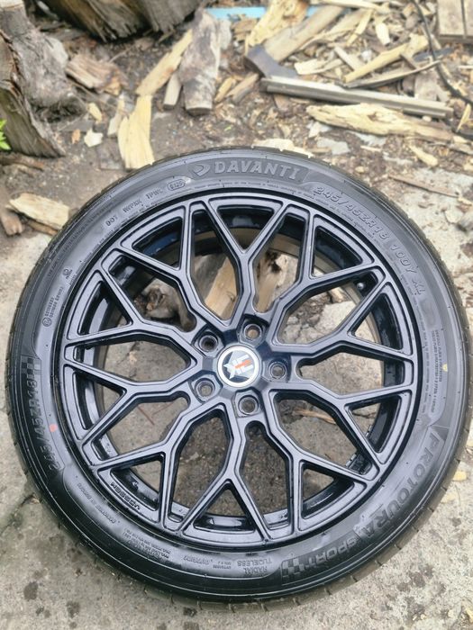 Продам новые диски , r18