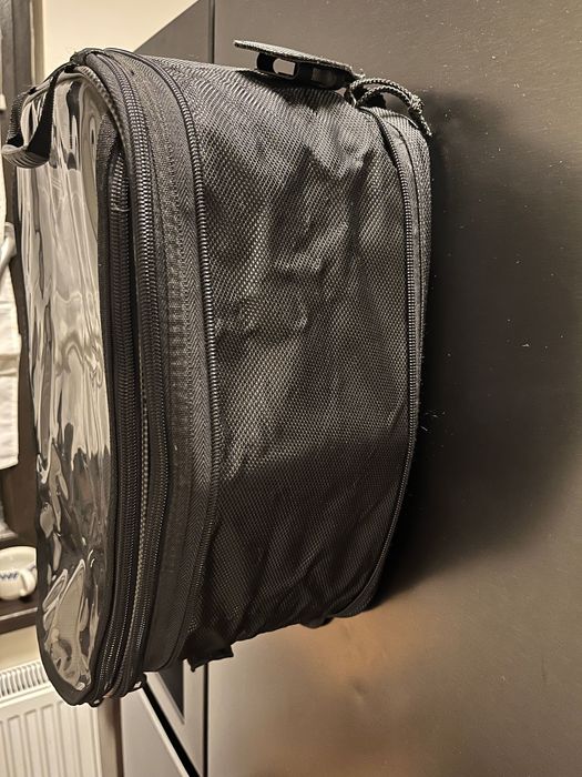 Reducere geantă magnetică rezervor