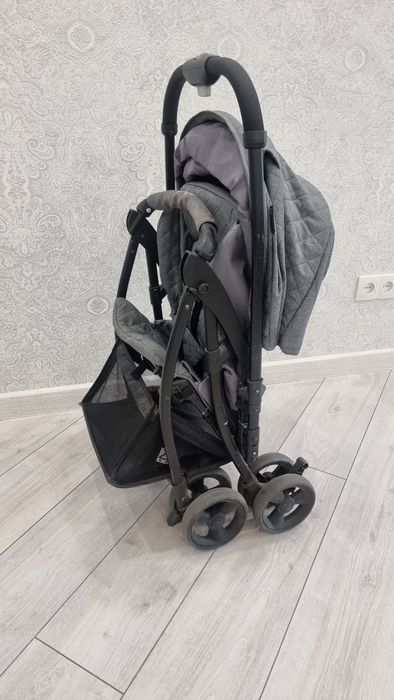 Коляска прогулочная Прего- Prego