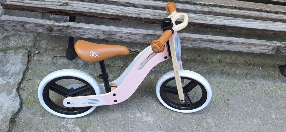 Баланс колело розово Kindercraft