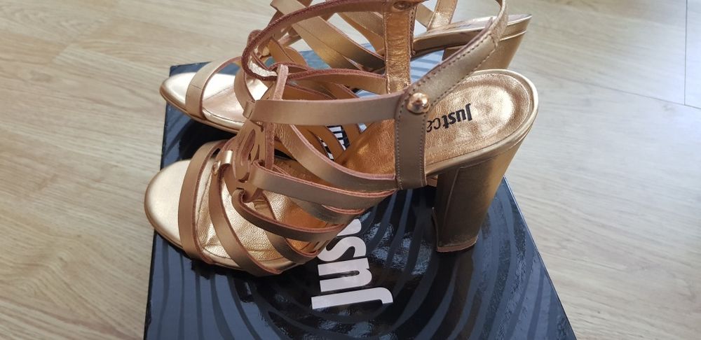 Sandale din piele, marimea 38