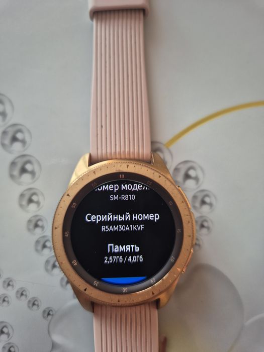 Продаю Galaxy Watch в отличном состоянии