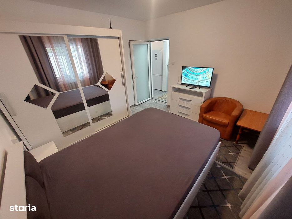 Vindem Apartament 2 camere Super,RENOVAT mobilat si utilat