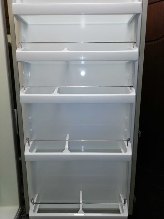 Супер Немски Хладилник с Фризер LIEBHERR ЛИБХЕР CNesf 4003 NO FROST INOX SILVER
