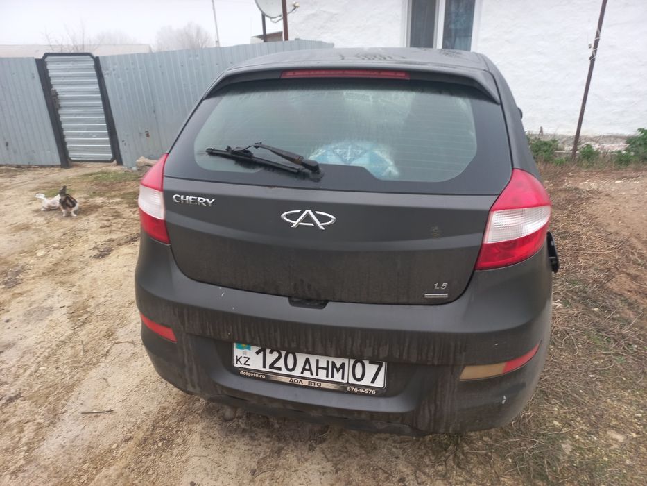 Chery А3 2012 года.