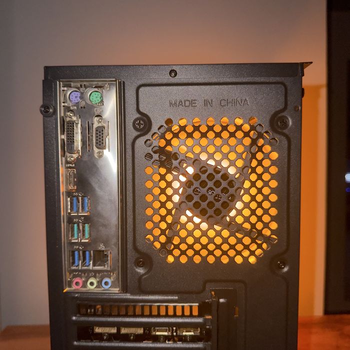 PC/Calculator Medium Gaming Ryzen 5 2600 GTX 1660 SUPER