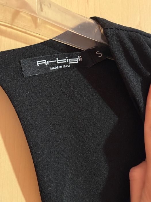 Черен гащеризон с дантелени ръкави