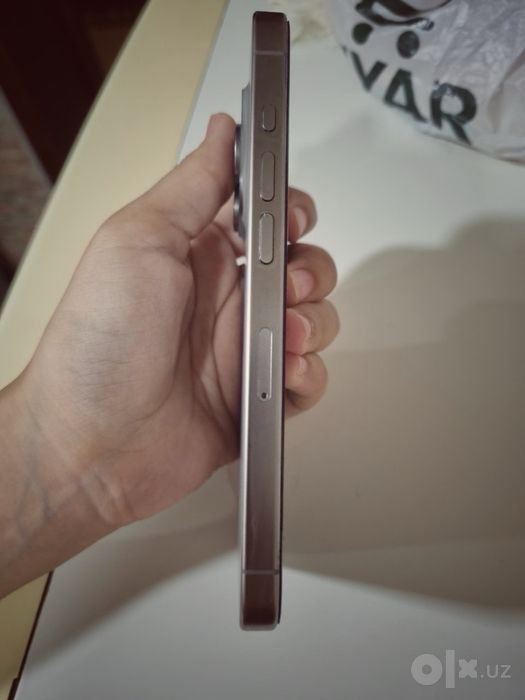 Iphone 15 про с гарантией