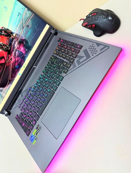 Asus Rog Strix G18 2023