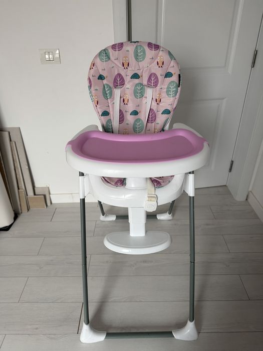 Scaun de masa bebe
