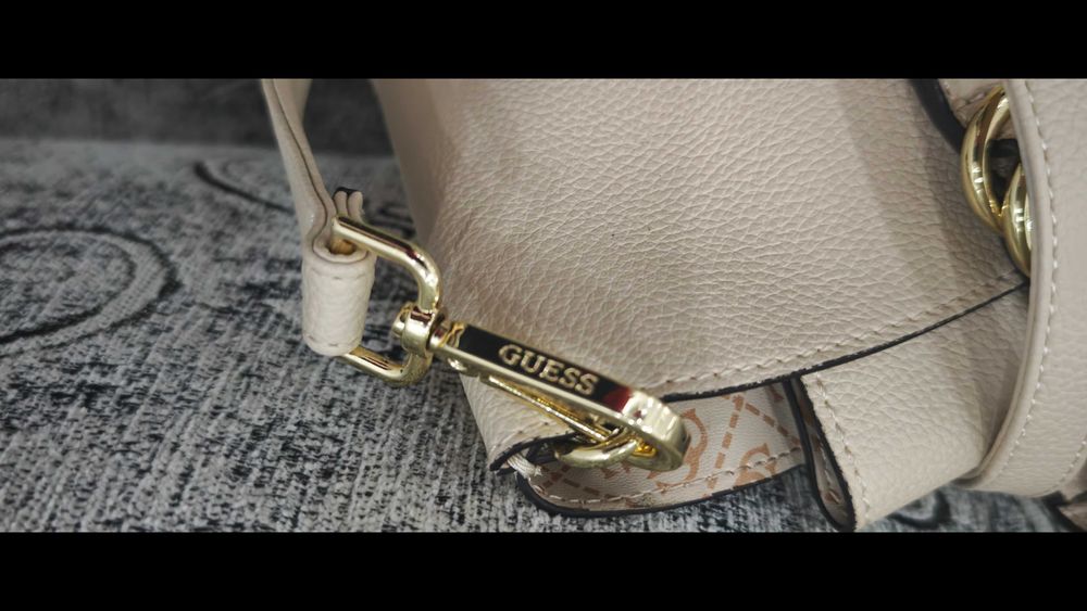 Оригинална "GUESS"