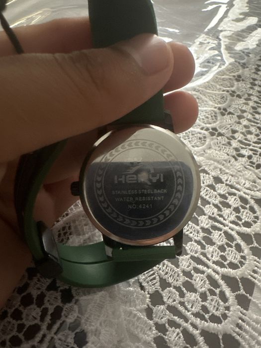 Часы казино HERYI