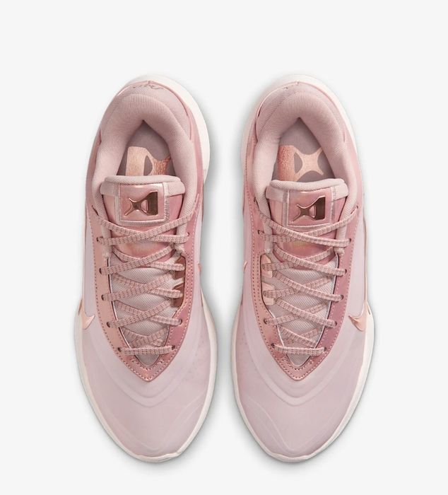 Дамски маратонки Nike