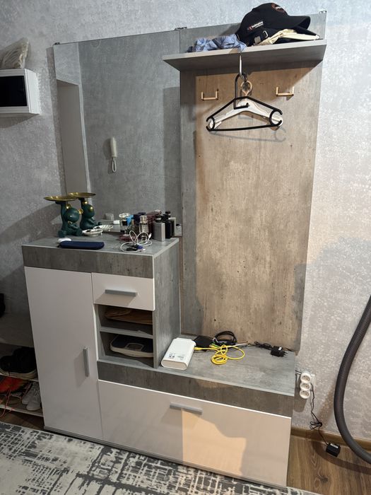 Прихожая, шкафы для прихожей