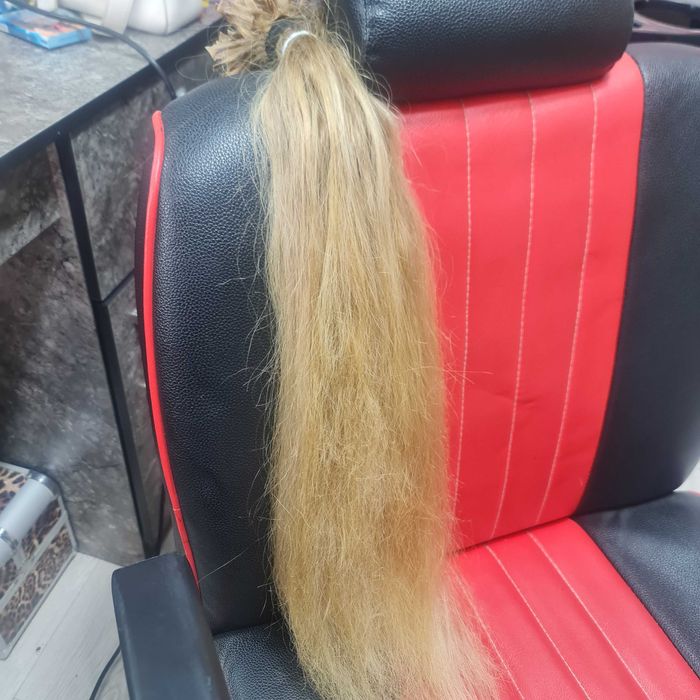 Волосы капсулированные