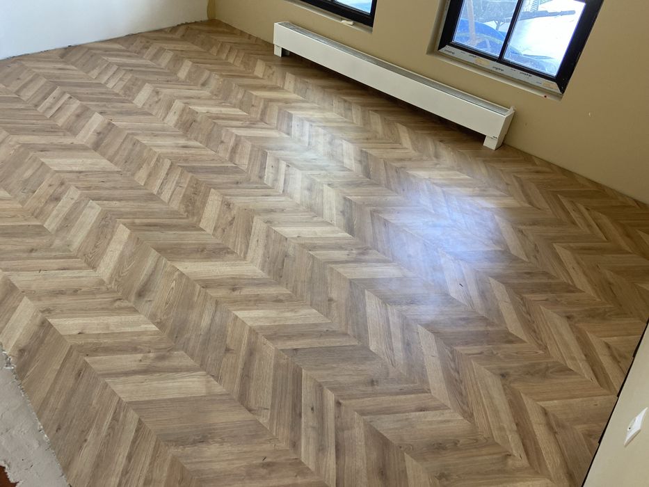 Качесвени монтажи на ламиниран паркет. Винил и др.