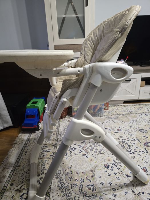 Детский стул для кормления