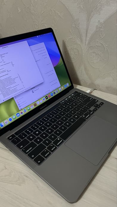 Продам MacBook Pro 13,2020 (1TB)