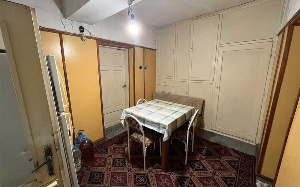 Продава се Къща в Търговище, Център - 90 кв.м за 453 €/кв.м - Снимка #3