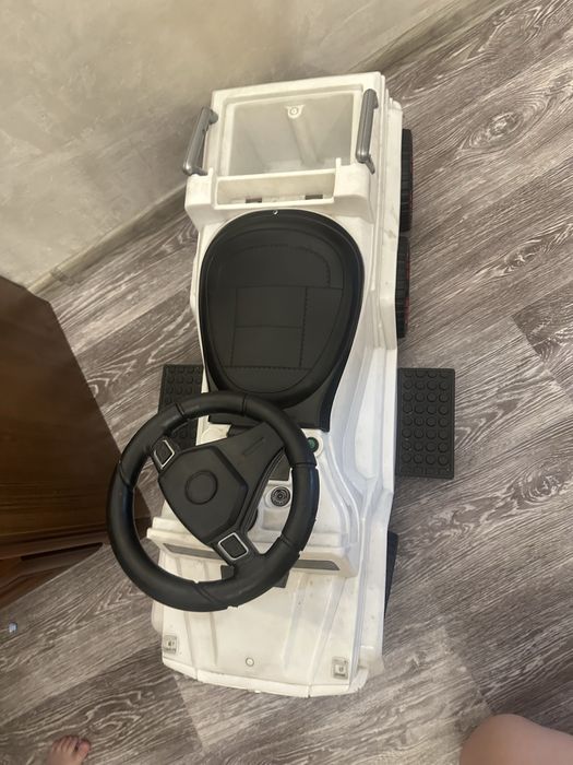 Толокар мерседес