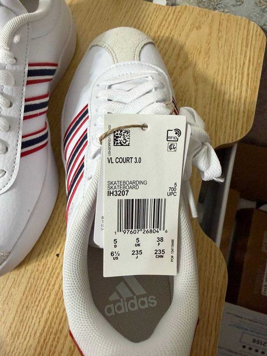 Кроссовки Adidas VL Court 3.0 (Новые с бирками)