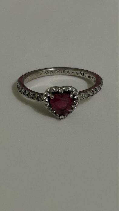 Кольцо Pandora «Сердце»