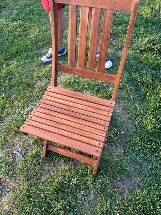 Vand  scaune pliabile de lemn