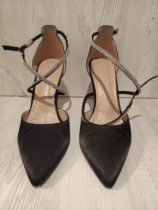 Pantofi eleganți negri