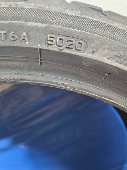 225/40/19 93W 2 Continental 2 Falchen