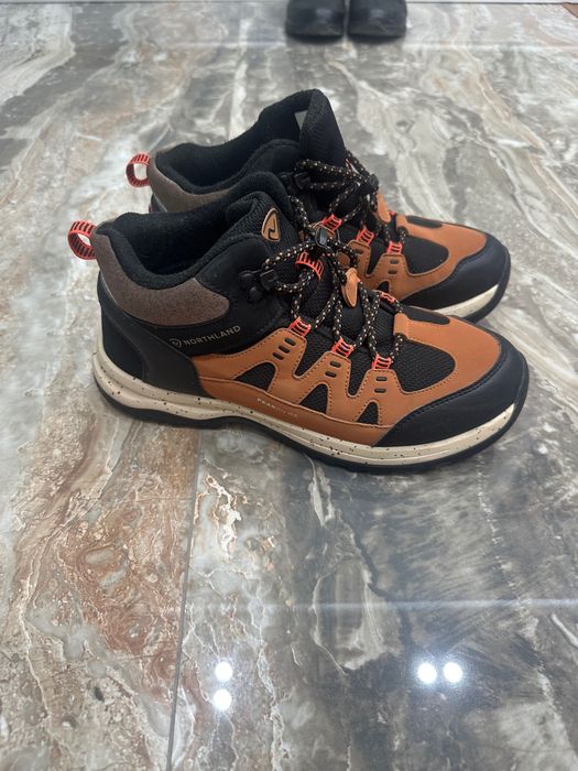 Осенняя обувь 39 размера