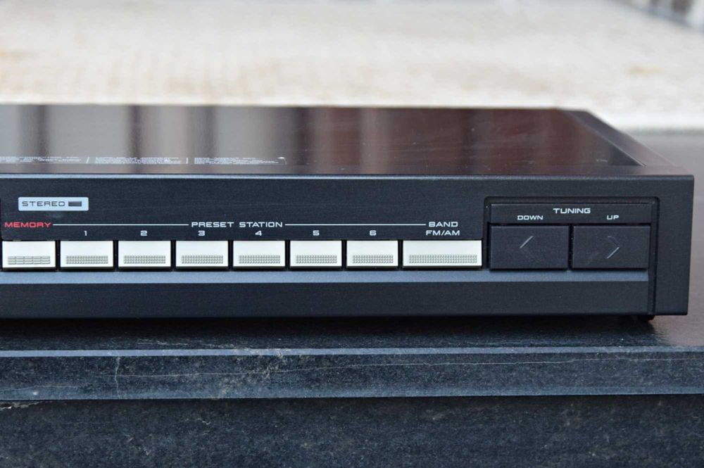 Tuner Akai AT-A 200, radio AM/FM