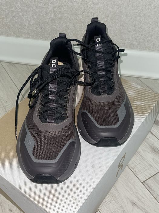 Кроссовки жен On Running оригинал