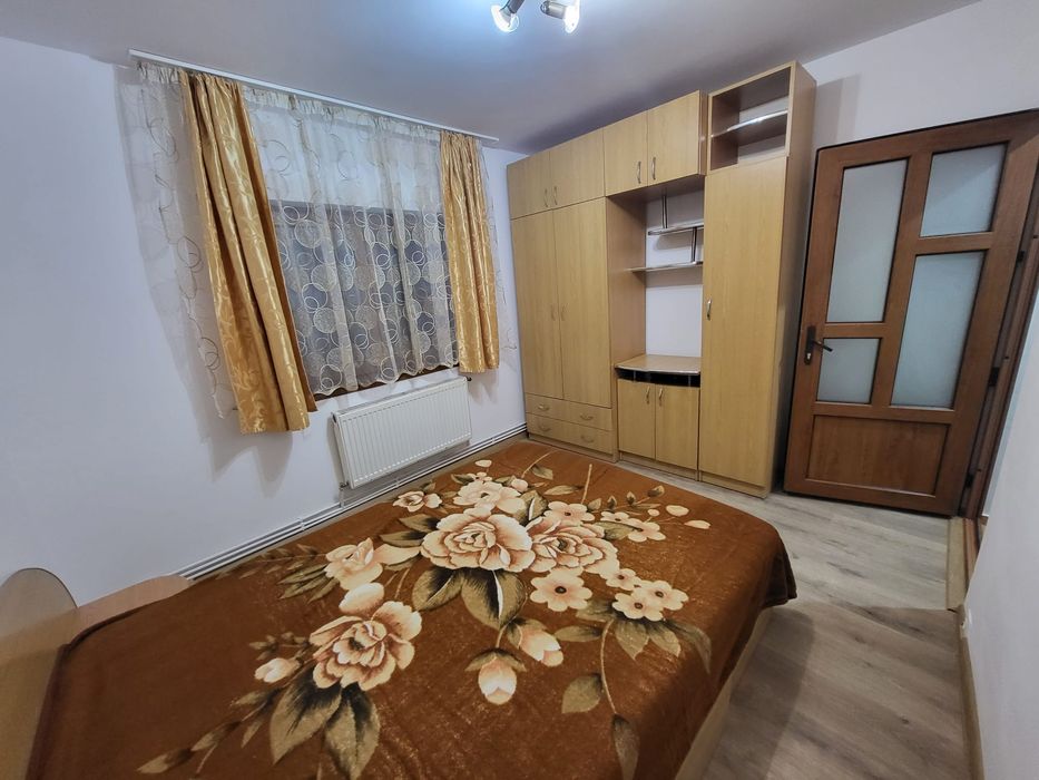 Inchiriez apartament 2 camere