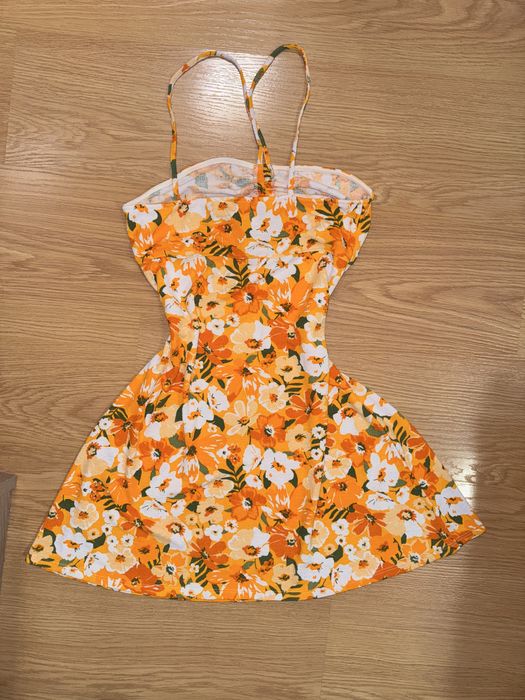 Отпусната къса лятна плажна рокля с оранжеви и жълти цветя, S/M