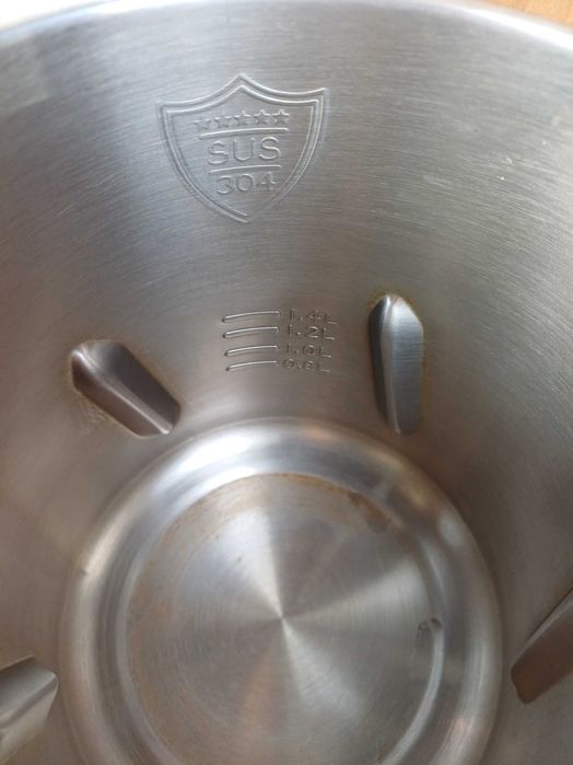 Robot de bucatarie Biovita supe creme si lapte vegetal