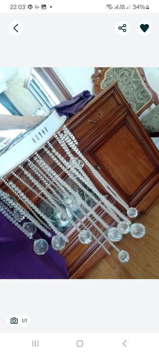 Продам люстру и светильник