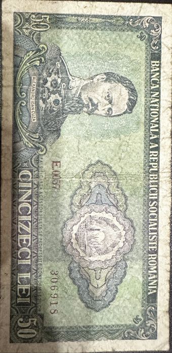 Bani vechi de vanzare