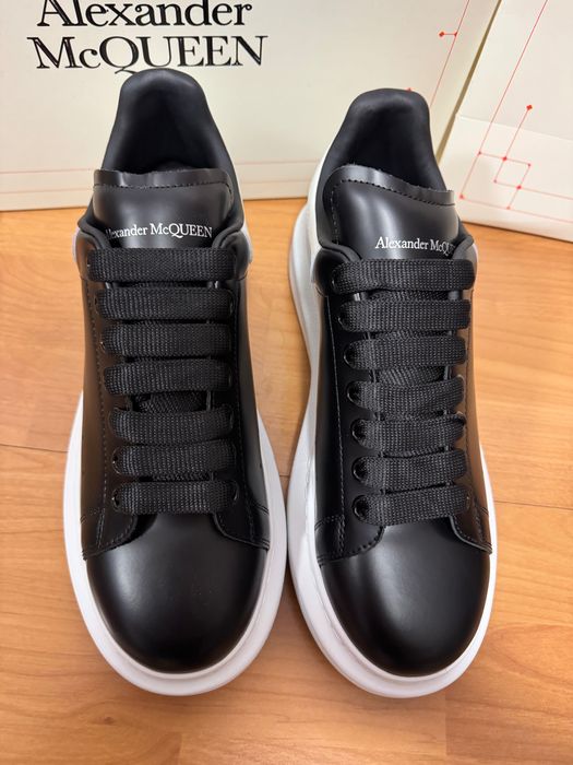 Обувки Alexander McQueen