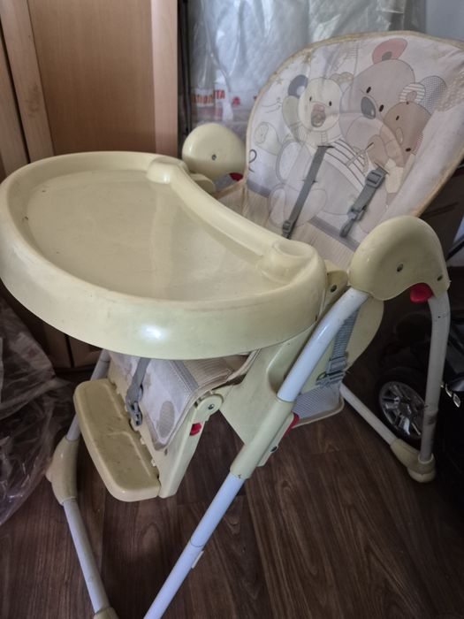 Продам детскую кровать и стул