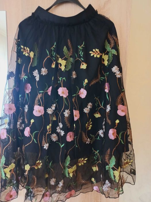 Рокля с пайети официална-парти рокли