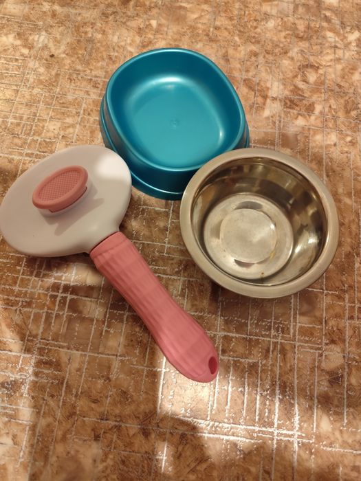 Продам для кошек товары