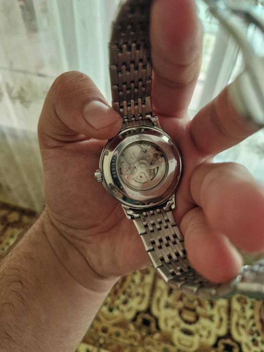 Часы Omega (Механика с автоподзаводом