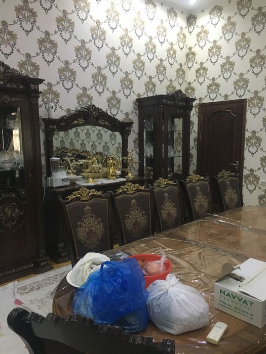 Янгиобод мах 4,09 соток 7 хона 2 санузел евро ховли сотилади