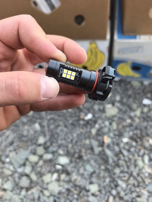 Диодна крушка (LED крушка) 12V, PSX24W, 2 бр.