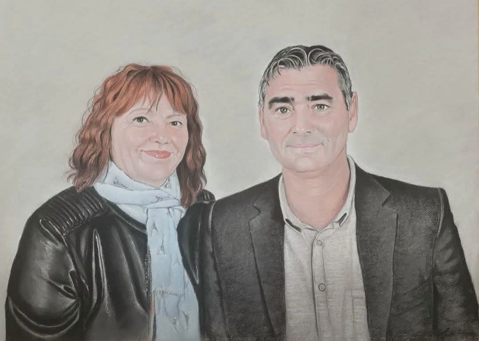 Рисувам ръчно портрети
