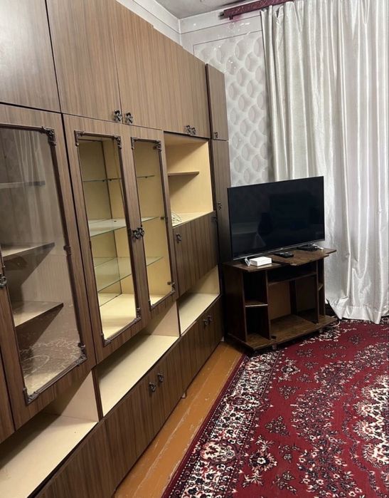 Продажа 2/1/2 орентир скорая помощ