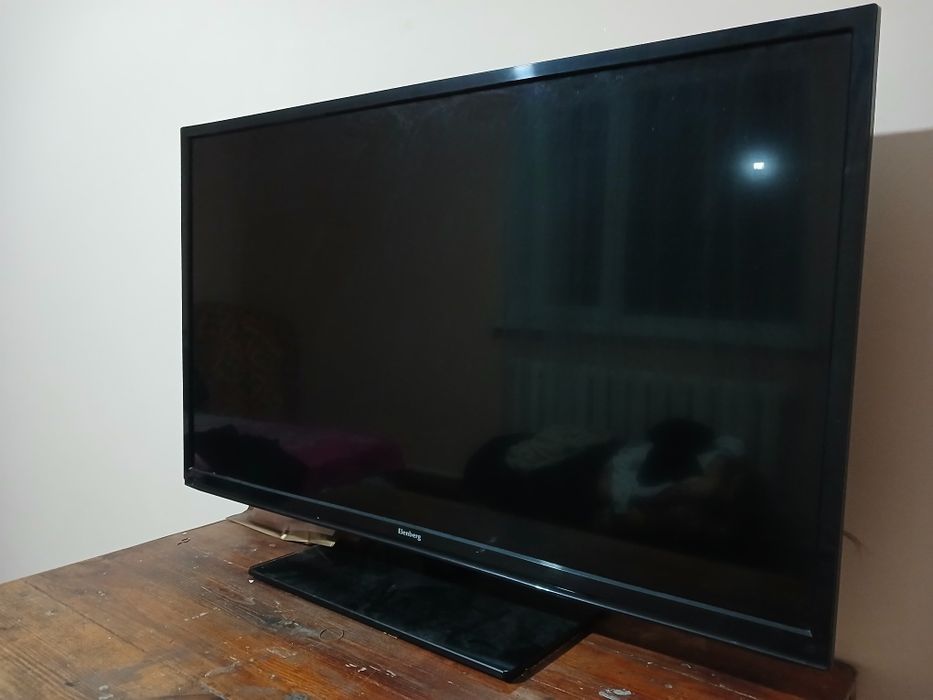 Elenberg телевизор